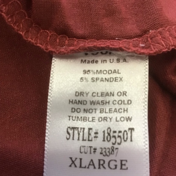 Polly Cooper Brick Red Geometric Sparkle Embellishment Tank Top, Size XL - Picture 8 of 10